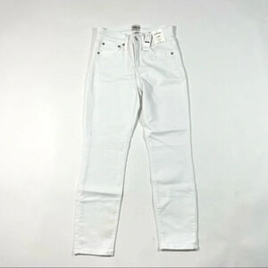 New Damaged J Crew 9” Mid Rise Toothpick Jeans White E2268